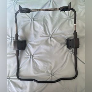 Uppababy Chicco car seat adapter for Vista and Cruz